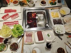 -海底捞火锅鲜切牛肉主题店(长寿路店)
