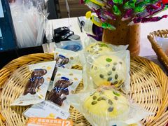 -巴黎贝甜(宜山路店)