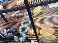 -焙丽拾光(麦凯乐直营店)
