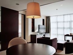 -青岛海尔洲际酒店