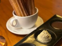 糖霜油条配奶油巧克力酱草莓酱-MAYITA小玛雅墨西哥餐厅(新天地店)