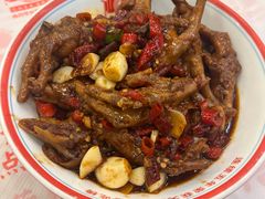 -堂瓦里·33年传统赣菜(第一街区店)