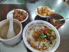 -龙老五汤店(站前西路店)