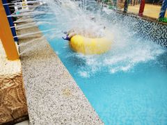 -汉唐水世界温泉洗浴水乐园