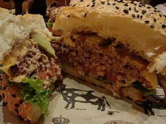 -FAT COW(虹梅路店)