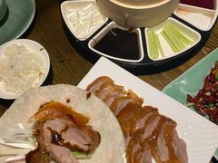 酥不腻烤鸭-粗茶淡饭·隐庐私厨(东亭店)