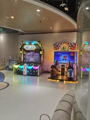 -MELAND CLUB亲子乐园•派对(石家庄万象城店)