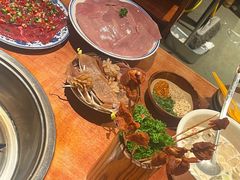 -周小明火锅(黑金冠社区店)