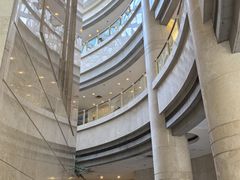 -中共上海市委党校 上海行政学院