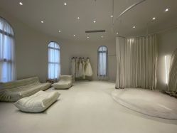 -LaMousse婚纱买手店