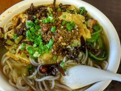 -水平有限螺蛳粉(宏达大厦店)