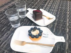 -UNI UNI(环亚凯瑟琳店)