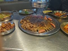 -哈哈碳都·牛肋条无限自助烤肉(台江万达店)