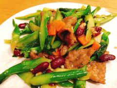 芥兰红腰豆炒牛肉-金翠河烧鹅粤式茶餐厅(龙湖三千集天街店)