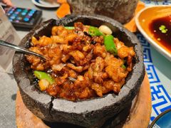 石锅杭椒牛蛙-桂满陇·西湖船宴(平安金融中心店)