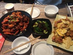 -巴厘龙虾·榜首油焖大虾(音乐学院·沿江酒馆店)
