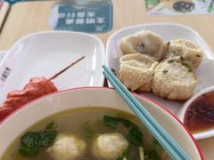 -小杨生煎(金山百联购物中心3楼店)