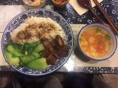 -蜗牛小馆醉乡民谣云南菜(惠新西里店)