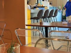 -Fridi Patisserie Cafe