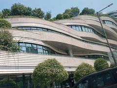 -渔人湾码头海鲜市场负二楼