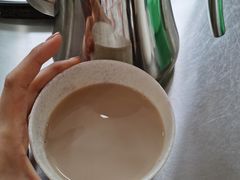 -粘豆包柴火铁锅炖