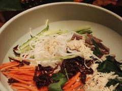 -云海肴·汽锅鸡·云南菜(天山百盛优客店)