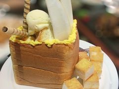 -铜锣湾·有麝自然香(渝北财富中心店)