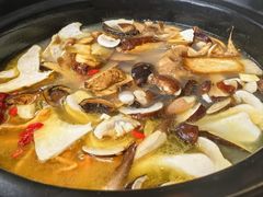 -野菌皇海景野生菌火锅(滨海大道店)