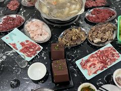 -牛一煲美食(江高店)
