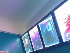 -荒岛实景沉浸密室(江汉路1店)