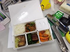 -上海海事大学东校区-上海港湾学校