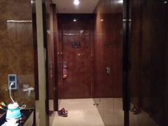 -广州天河希尔顿酒店