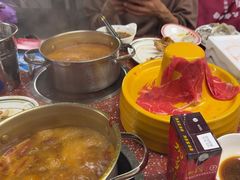 -四囍码头海鲜烧烤自助火锅(外滩南京东路悦荟广场店)