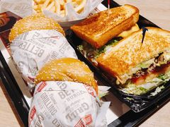 -The Habit Burger Grill 哈比特汉堡(复兴soho店)