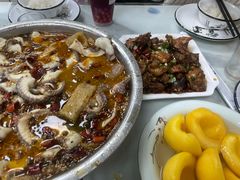 -黑皮酸菜鱼(三山街店)