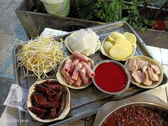 -储奇门鳝鱼火锅(总店)