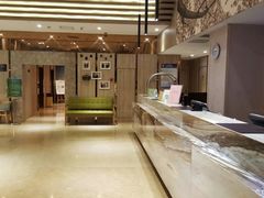 -西安大雁塔科技大学地铁站亚朵酒店