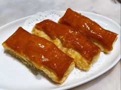 蜜汁叉烧酥-香港百合居(LCM置汇旭辉广场店)