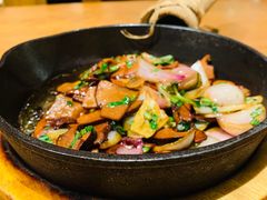 包烧野生牛肝菌-云海肴·汽锅鸡·云南菜(天山百盛优客店)