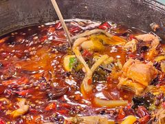 -鸿顺老铁锅美蛙鱼府(解放碑店)