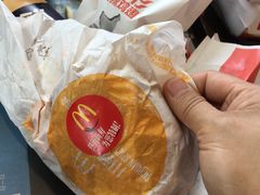 -麦当劳(展览路店)