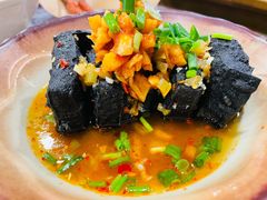 臭豆腐-双燕楼·手工馄饨·汤面小吃(世纪汇店)