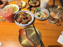 -SHAN山(前滩太古里店)