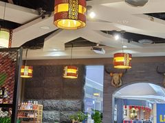 大堂-莽子老火锅(大坪店)