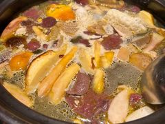 -一朵菌·野生菌探索家火锅(南亚店)