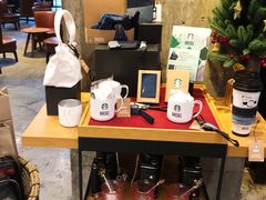 -星巴克臻选(成都九方店)