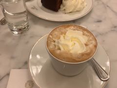 -Cafe Sacher(WIEN)