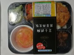-全家便利店(愚园店)