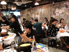 -鲜入围煮花胶鸡海鲜火锅