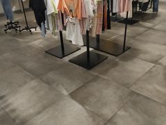 -三福时尚(摩尔城店)